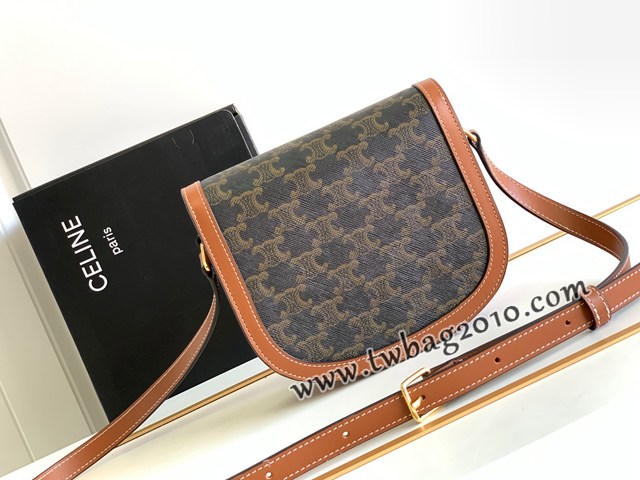 Celine專櫃2023新款TEEN BESACE TRIOMPHE標誌印花牛皮革手袋 賽琳凱旋門馬鞍包 sldj2338